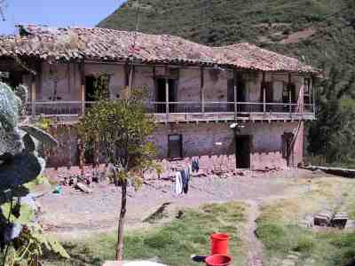 Colonial ruin at
Tarhausi